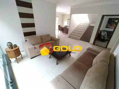 Casa com 4 Quartos à venda, 200m² no Tubalina, Uberlândia