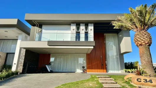 Casa de Condomínio com 5 Quartos à venda, 320m² no , Capão da Canoa