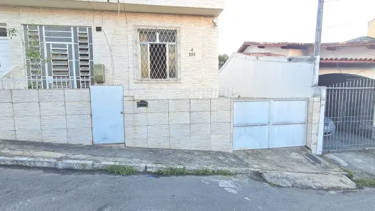 Casa com 2 Quartos à venda, 95m² no Praça Seca, Rio de Janeiro