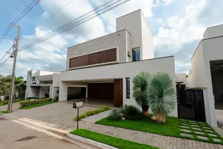 Casa de Condomínio com 3 Quartos à venda, 380m² no Jardim Alvorada, Maringá