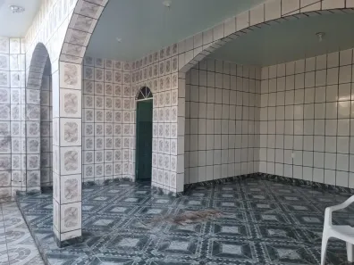 Casa com 3 Quartos para alugar, 300m² no Japiim, Manaus