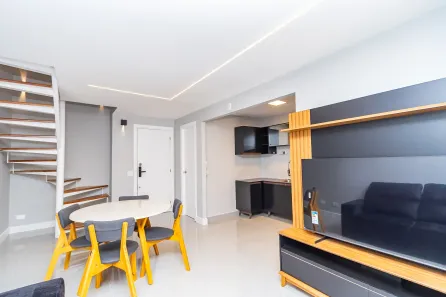 Apartamento com 1 Quarto para alugar, 84m² no Batel, Curitiba