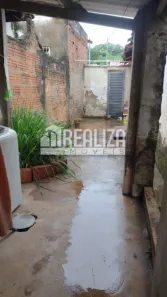 Casa com 5 Quartos à venda, 180m² no Núcleo Residencial Tutunas, Uberaba