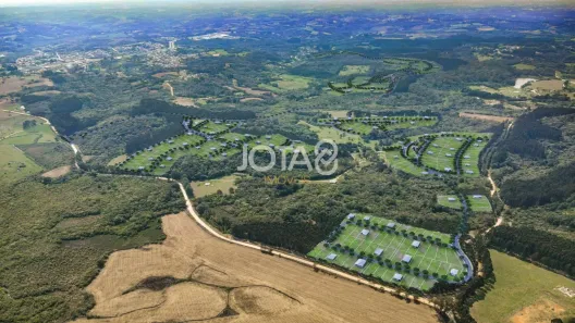 Lote/Terreno à venda, 715m² no Vila Delurdes, Campo Largo