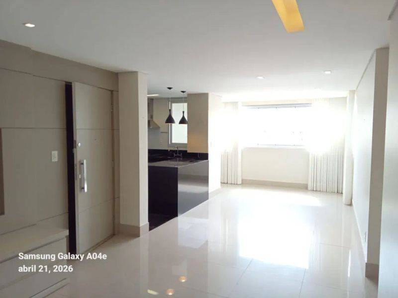 Apartamento com 3 quartos — Nova Granada, Belo Horizonte