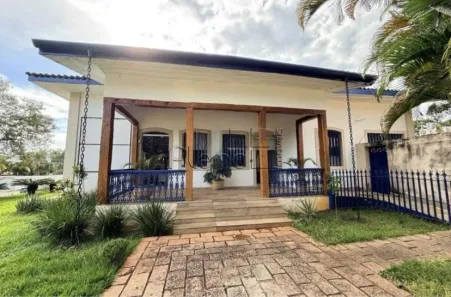 Imóvel Comercial com 7 Quartos para alugar, 545m² no Nova Campinas, Campinas