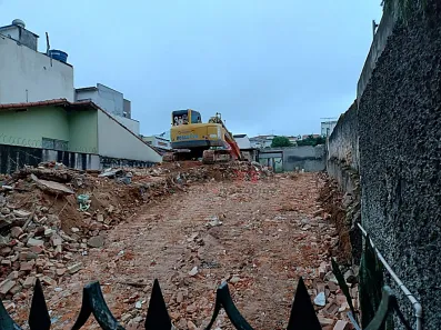 Lote/Terreno à venda, 400m² no Santa Maria, Santo André