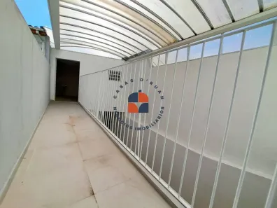 Casa com 3 Quartos para alugar, 212m² no Jardim Vera Cruz, São Paulo