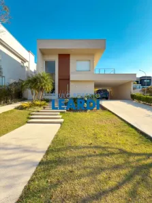 Casa de Condomínio com 3 Quartos à venda, 340m² no Alphaville, Santana de Parnaíba