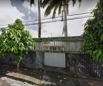 Casa com 3 Quartos à venda, 350m² no Montese, Fortaleza