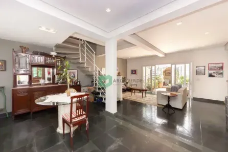 Casa com 4 Quartos à venda, 247m² no Aclimação, São Paulo