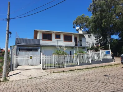 Casa com 4 Quartos à venda, 194m² no Cidade Nova, Caxias do Sul