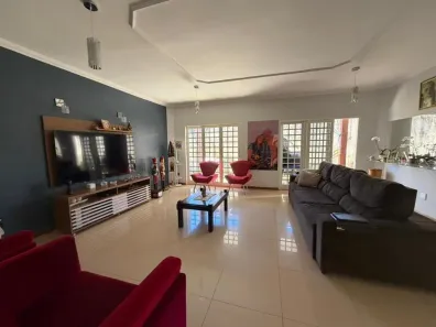 Casa com 3 Quartos à venda, 476m² no Região dos Lagos, Brasília