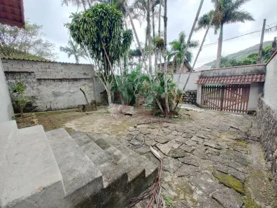 Casa com 4 Quartos à venda, 130m² no Cidade Jardim, Caraguatatuba
