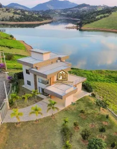 Casa com 3 Quartos à venda, 220m² no Condomínio Residencial Santa Fé III, Joanópolis