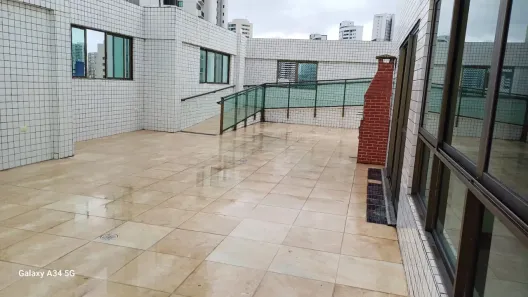 Apartamento com 2 Quartos para alugar, 70m² no Boa Viagem, Recife