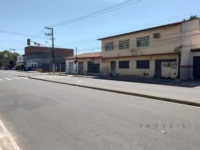 Imóvel Comercial com 6 Quartos à venda, 890m² no Castelândia, Serra