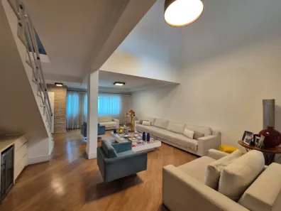 Casa com 4 Quartos à venda, 261m² no Jardim Prudência, São Paulo