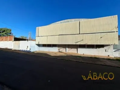 Galpão/Depósito/Armazém para alugar, 699m² no Jardim São Carlos, São Carlos