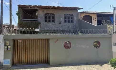 Casa com 3 Quartos para alugar, 298m² no Amadeu Furtado, Fortaleza