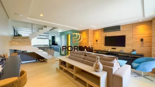 Casa com 3 Quartos à venda, 315m² no Chácara das Pedras, Porto Alegre