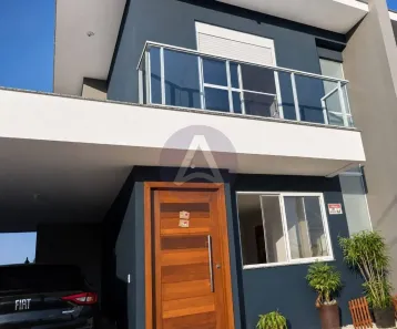Casa com 3 Quartos à venda, 271m² no Carianos, Florianópolis