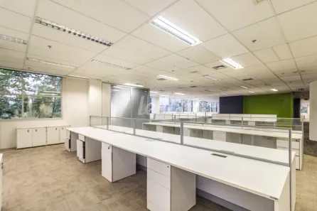 Sala Comercial para alugar, 532m² no Jardim Morumbi, São Paulo