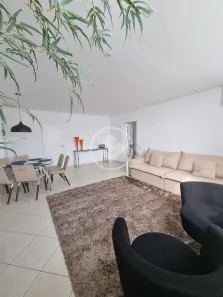 Apartamento com 3 Quartos para alugar, 145m² no Ponta da Praia, Santos
