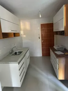 Apartamento com 2 Quartos para alugar, 70m² no Vila Militar, Petrópolis