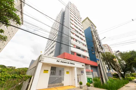 Apartamento com 1 Quarto para alugar, 30m² no Cristo Rei, Curitiba