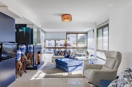 Apartamento com 3 Quartos à venda, 143m² no Três Figueiras, Porto Alegre