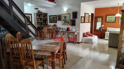 Casa de Condomínio com 4 Quartos à venda, 417m² no Mata Paca, Niterói