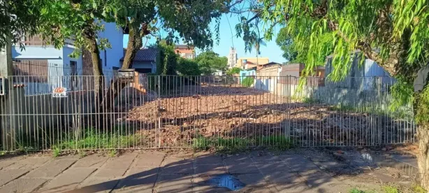 Lote/Terreno à venda, 553m² no Centro, Esteio