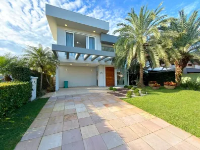 Casa de Condomínio com 4 Quartos à venda, 360m² no XANGRI-LÁ, Xangri-lá
