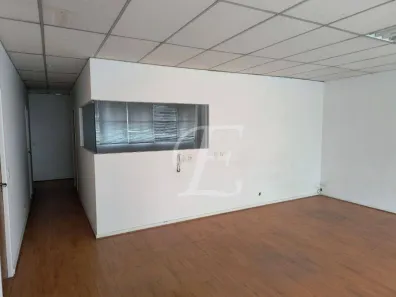 Sala Comercial para alugar, 123m² no Barra Funda, São Paulo
