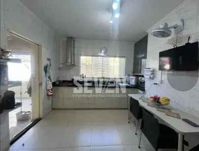 Casa com 3 Quartos à venda, 201m² no Jardim Paulista, Bauru