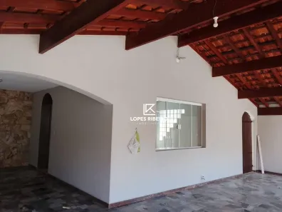 Casa com 5 Quartos para alugar, 260m² no Vila Brasil, Santa Bárbara D'Oeste