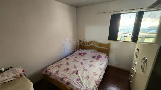 Casa com 3 Quartos à venda, 200m² no Jardim Santo Antônio, São José do Rio Preto