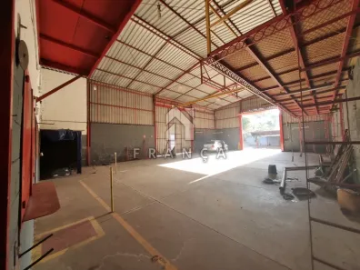 Galpão/Depósito/Armazém à venda, 300m² no Bom Retiro, São José dos Campos