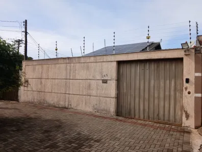 Casa com 3 Quartos à venda, 180m² no Bandeirantes, Londrina