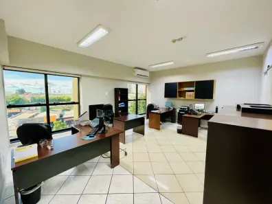 Sala Comercial à venda, 86m² no Bosque da Saúde, Cuiabá