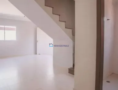 Sobrado com 2 Quartos à venda, 220m² no Vila Guarani (Z Sul), São Paulo