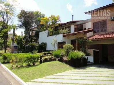 Casa de Condomínio com 3 Quartos à venda, 420m² no Alphaville, Santana de Parnaíba