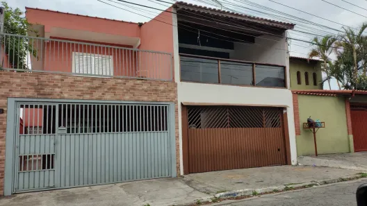 Casa com 6 Quartos à venda, 258m² no Jardim Medina, Poá