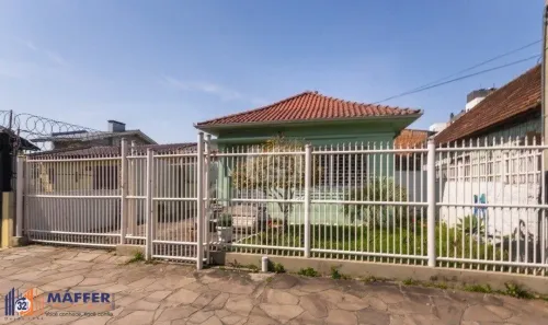 Casa com 4 Quartos à venda, 350m² no Tristeza, Porto Alegre