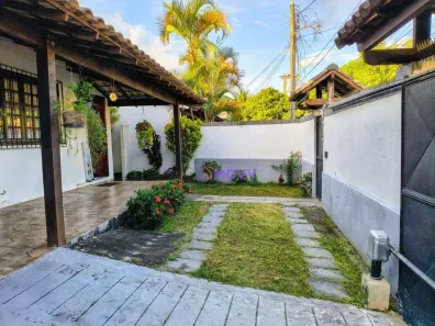 Casa com 3 Quartos à venda, 200m² no Piratininga, Niterói