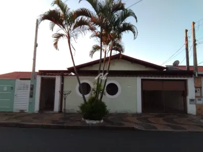 Sobrado com 3 Quartos à venda, 244m² no Jardim Bela Vista, Campinas
