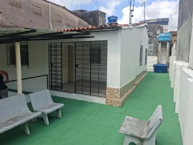Casa com 2 Quartos à venda, 162m² no Ouro Preto, Olinda