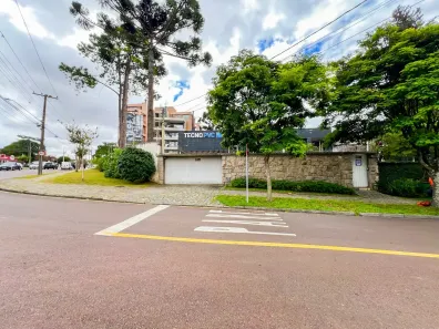 Imóvel Comercial com 3 Quartos para alugar, 313m² no São Francisco, Curitiba
