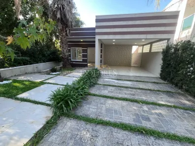 Casa de Condomínio com 3 Quartos à venda, 400m² no Parque Residencial Itapeti, Mogi das Cruzes